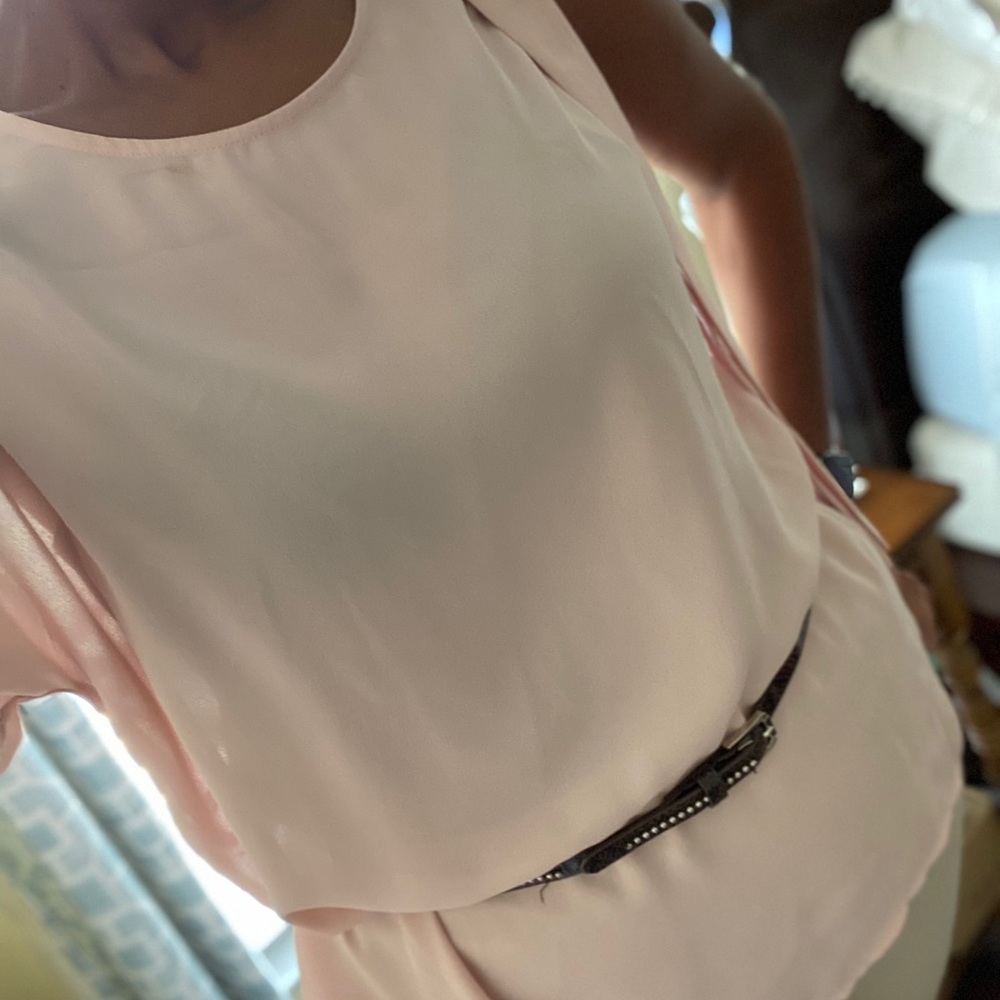 Beautiful light-pink top. - Picture 2 of 5